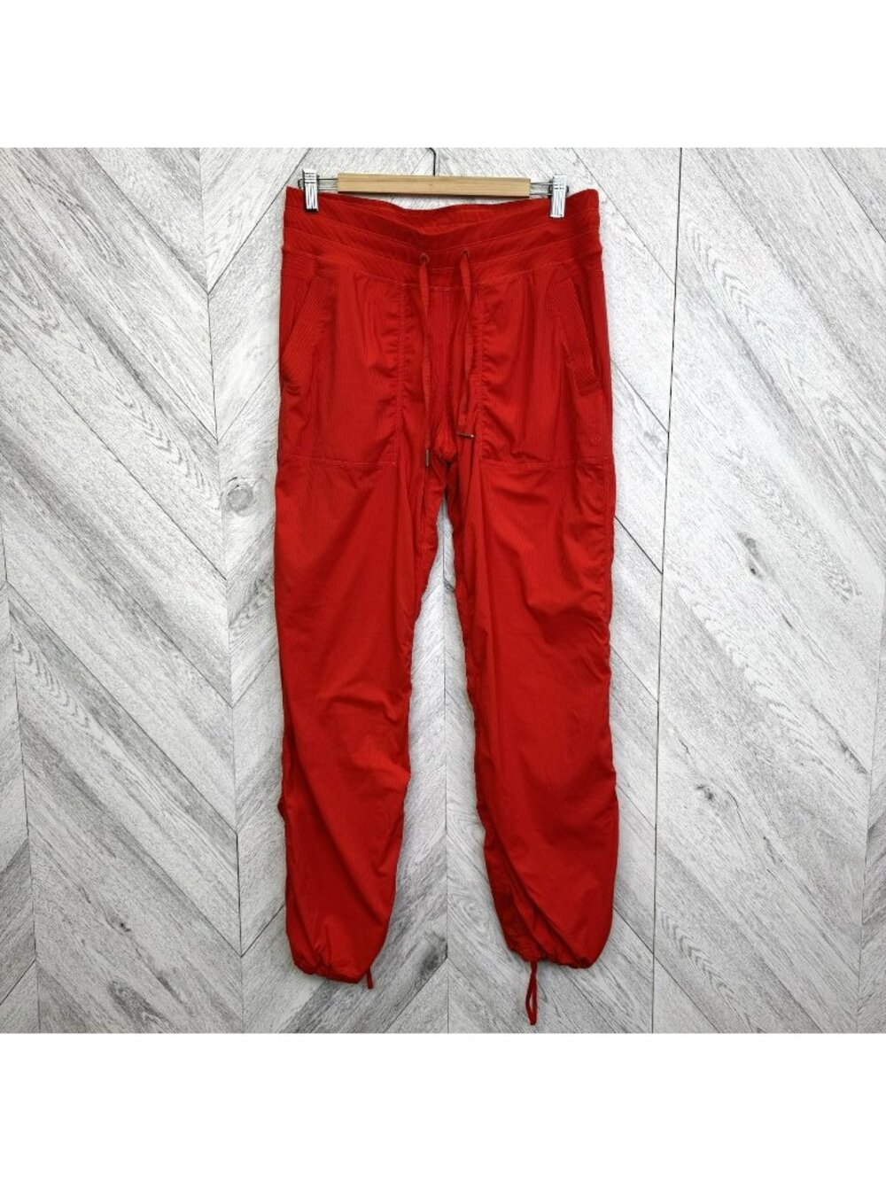 Lululemon Dance Studio Pants LINED Size 10 Hot Heat Red Mid Rise 31.5" Inseam